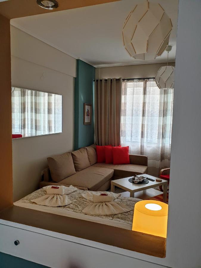 City House 3 Каламата Экстерьер фото