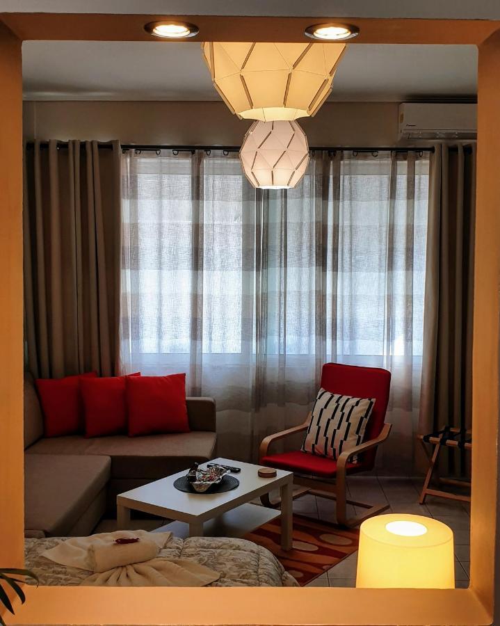 City House 3 Каламата Экстерьер фото